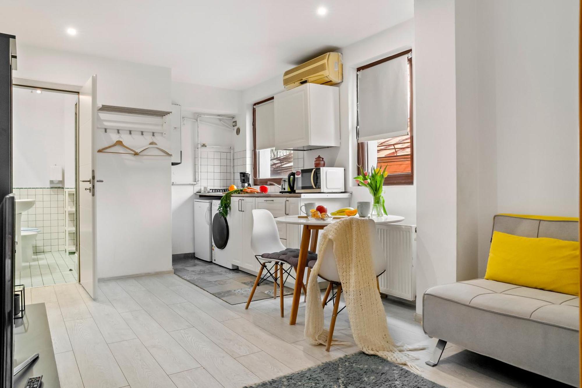 One Love Central Apartment بوخارست المظهر الخارجي الصورة